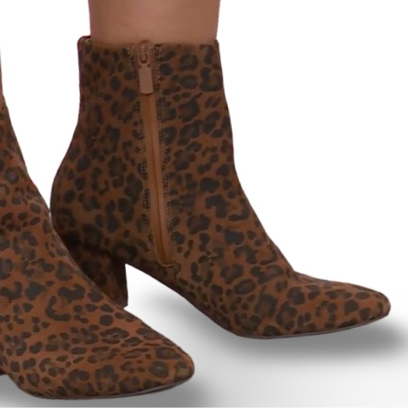 NWOB $160 Blondo® Alida Dressy Bootie – Leopard Print (Waterproof) - Picture 2 of 8